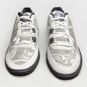 NEW Nike Kyrie 8 White/Black Basketball Shoe DJ6017-101 Men's 13